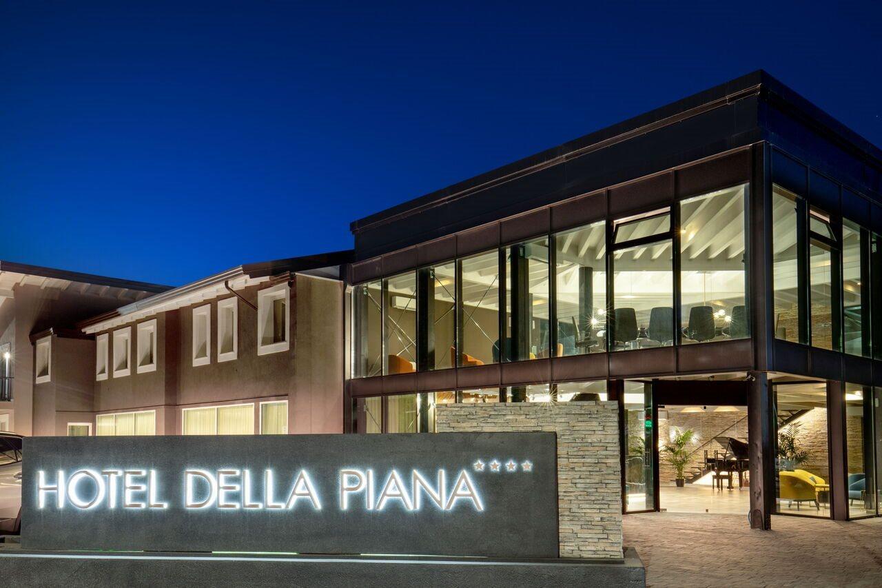 Hotel Della Piana 阿韦扎诺 外观 照片
